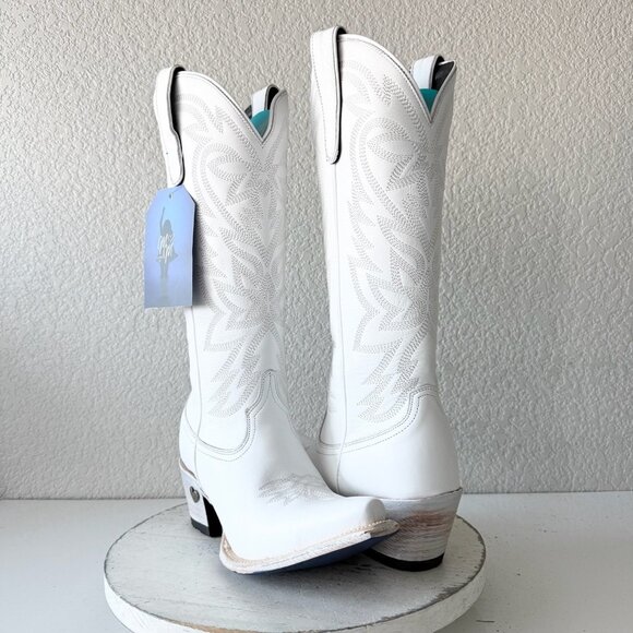 Lane boots Shoes - Lane MEGAN MORONEY Smokeshow Womens Cowboy Boots White Western Tall Snip Toe 5
